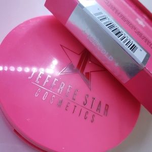 Jeffrey star highlighter